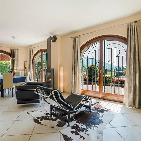 Casa Marina Nyaraló *